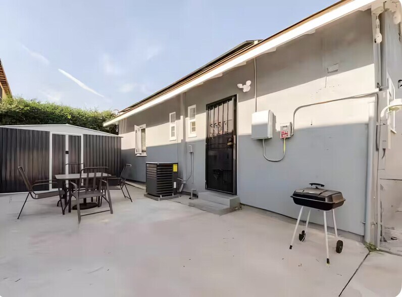 More Photos Of 1236-1238 W 90th Pl, Los Angeles Apartments For Sale