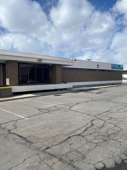 More Photos Of 2618 S 900 W, South Salt Lake Flex For Lease