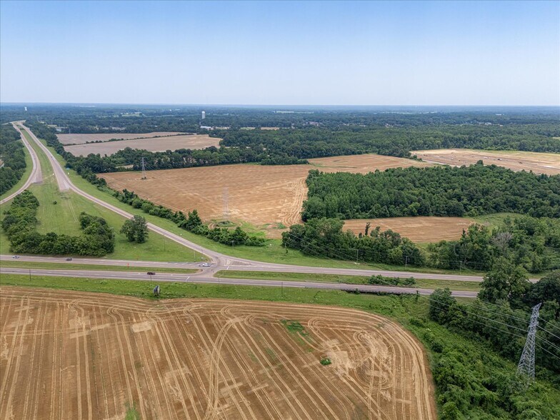 More Photos Of SE Quadrant US 51 @ Paul Barret Pkwy hwy, Millington Land For Sale