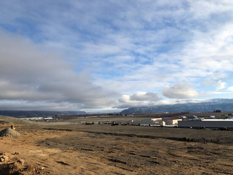 More Photos Of 501 Urban Industrial Way, East Wenatchee Land For Sale