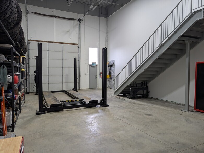 More Photos Of 17210-17318 106th Ave, Edmonton Manufacturing For Sale