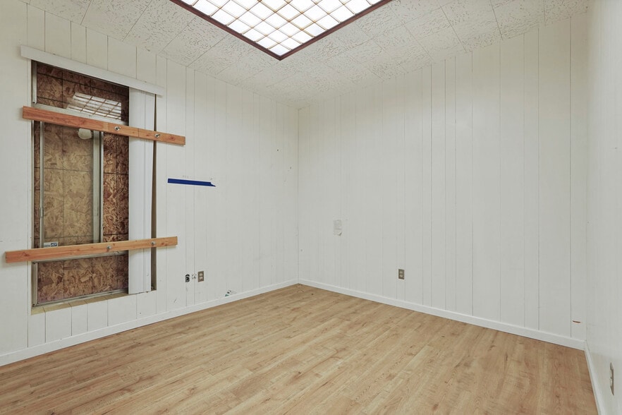 More Photos Of 512 W Harding Way, Stockton Medical For Sale