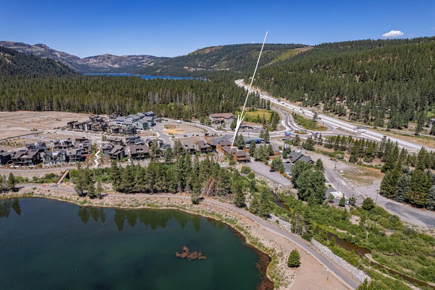 More Photos Of 12315 Deerfield Dr, Truckee Office Residential For Sale