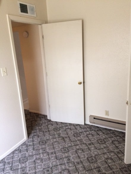 More Photos Of 1050 N Mesilla St, Las Cruces Apartments For Sale