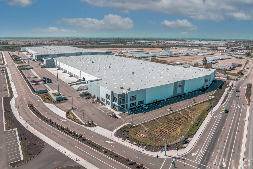 More Photos Of 3458 Yosemite Ave, Lathrop Industrial For Sale