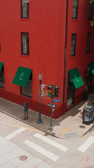 Primary Photo Of 746 Tchoupitoulas St, New Orleans General Retail For Sale