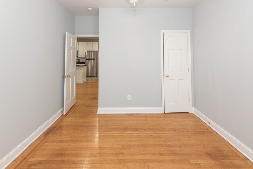 More Photos Of 2445 Lakeview Ave, Baltimore Apartments For Sale
