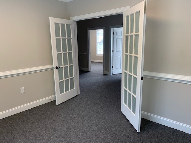 More Photos Of 3950 Cobb Pky NW, Acworth Medical For Sale