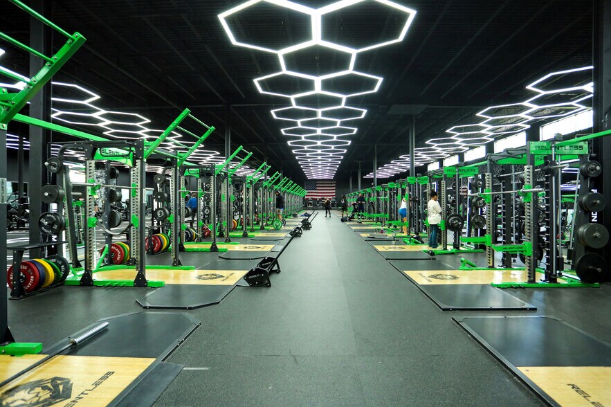 More Photos Of 179 Lincoln Hwy, Fairless Hills Health Club For Lease