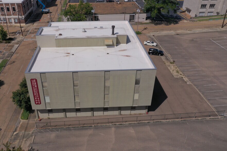 More Photos Of 222 N President St, Jackson Office Residential For Sale