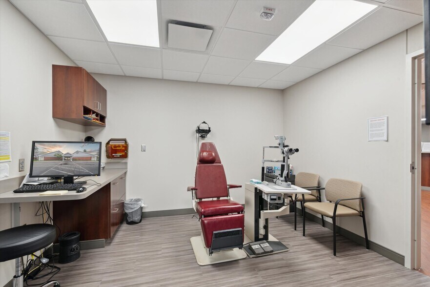 More Photos Of 3740 W Sylvania Ave, Toledo Medical For Sale