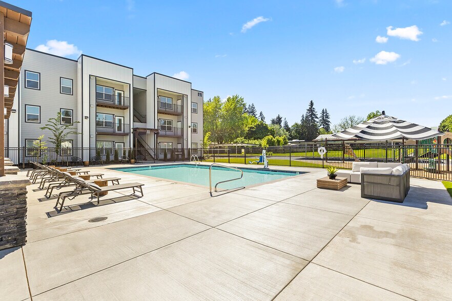 More Photos Of 7011 NE 126th St, Vancouver Apartments For Sale