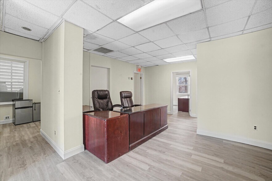 More Photos Of 100 S Highland Ave, Ossining Office For Sale