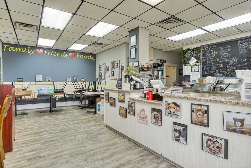 More Photos Of 104-110 S Hill Ave, South Hl, South Hill Office Residential For Sale