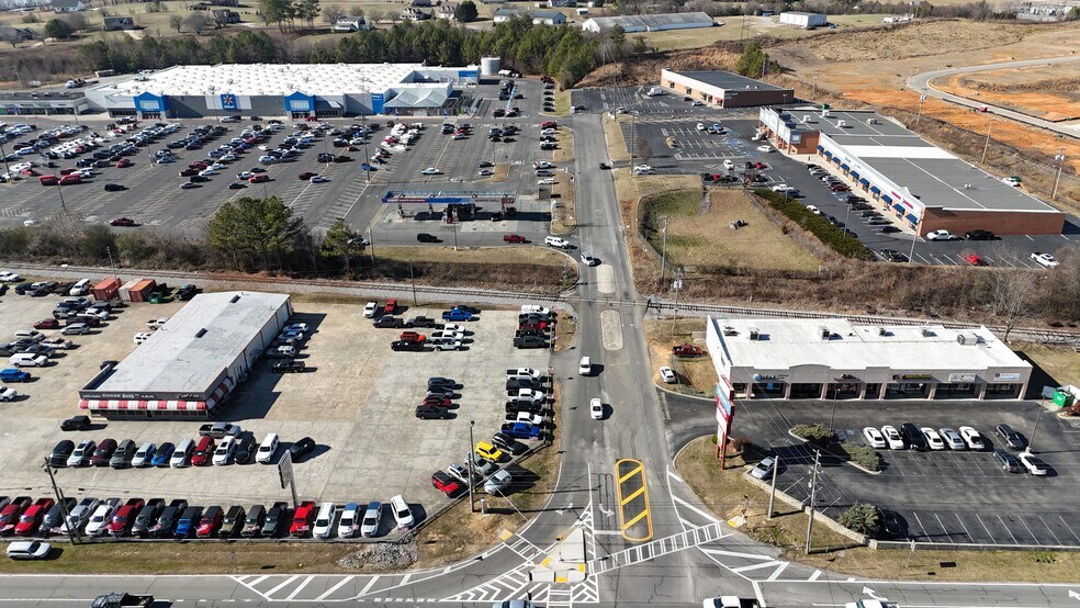 More Photos Of 150 Pearl Dr, LaFayette Restaurant For Sale