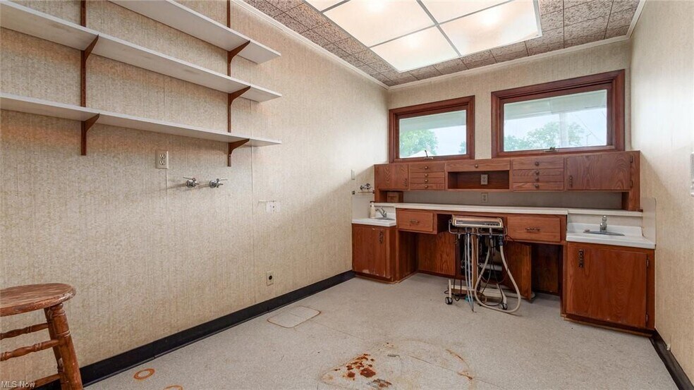 More Photos Of 1117 Clark St, Cambridge Medical For Sale