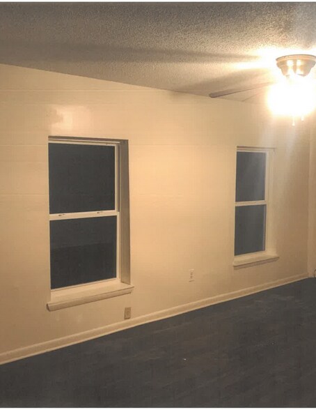 More Photos Of 128 Sandy Springs Ln, Lexington Manufactured Housing Mobile Home Park For Sale