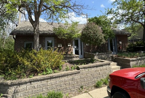 More Photos Of 15 Brentwood Ave, Excelsior Warehouse For Sale