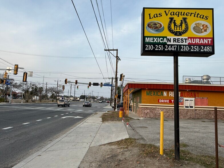 More Photos Of 5402 S Zarzamora St, San Antonio Restaurant For Sale