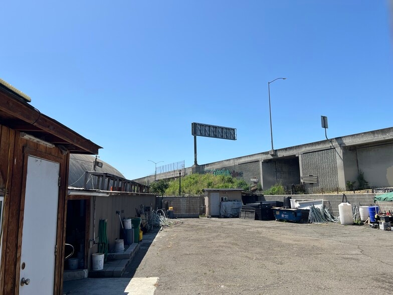 More Photos Of 4800 Bissell Ave, Richmond Manufacturing For Sale