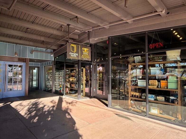 More Photos Of 300 W Camelback Rd, Phoenix Storefront Retail Office For Sale