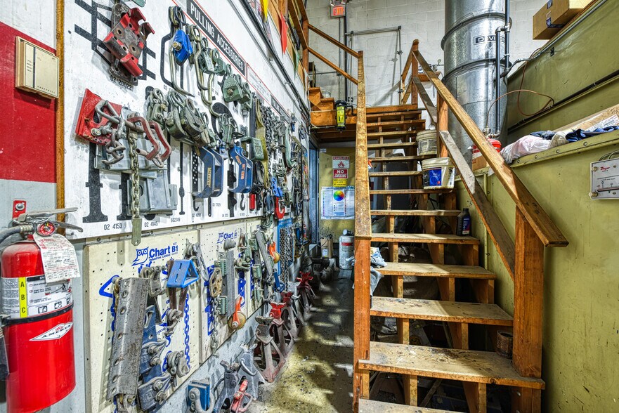 More Photos Of 10 Bedford Park, Bridgewater Industrial For Sale