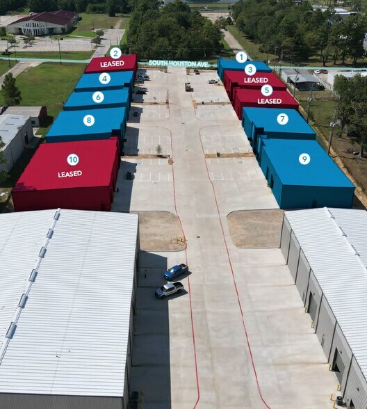 More Photos Of 2323 S Houston Ave, Humble Manufacturing For Sale