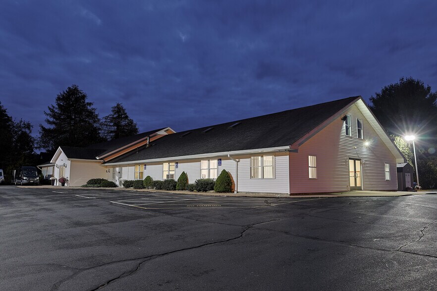 More Photos Of 261 College Hwy, Southwick Specialty For Sale