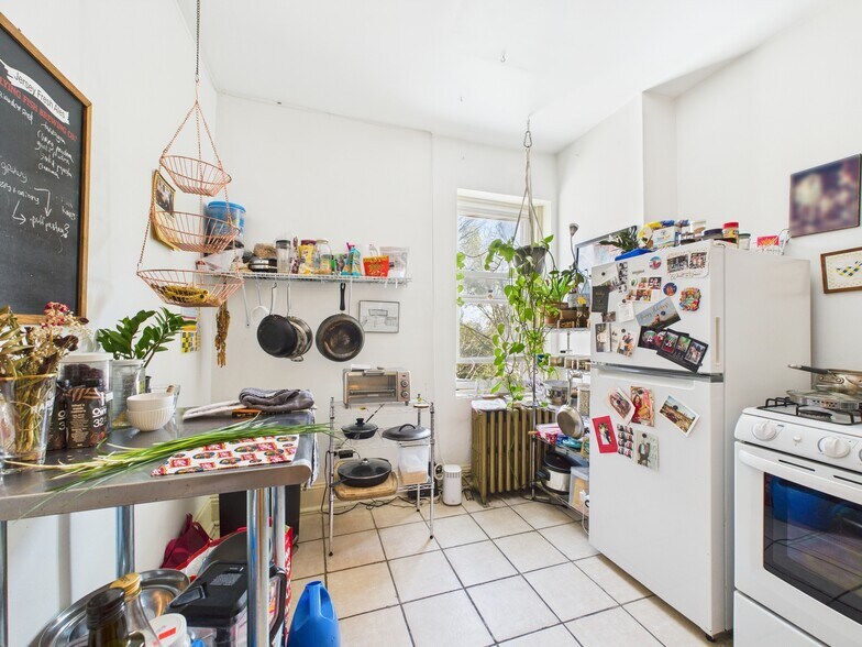 More Photos Of 4714 Woodland Ave, Philadelphia Apartments For Sale