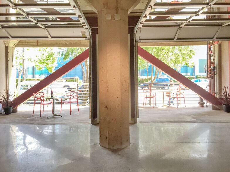 More Photos Of 737 2nd St, Oakland Apartments For Sale