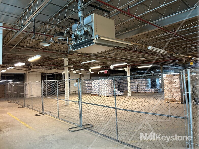 More Photos Of 601-637 Hiesters Ln, Reading Warehouse For Lease