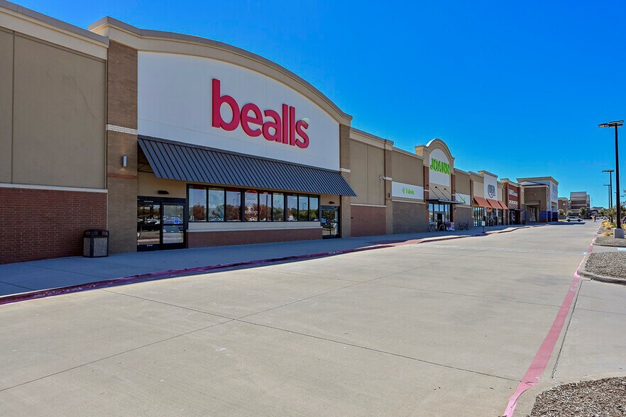 More Photos Of Hwy 287 & FM 663, Midlothian Unknown For Sale