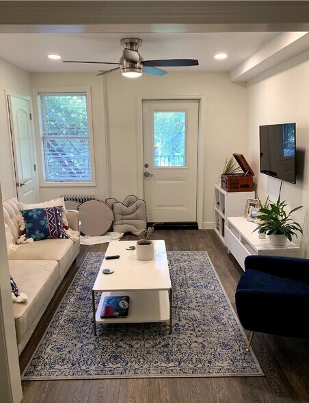 More Photos Of 176 N 8th St, Brooklyn Apartments For Sale