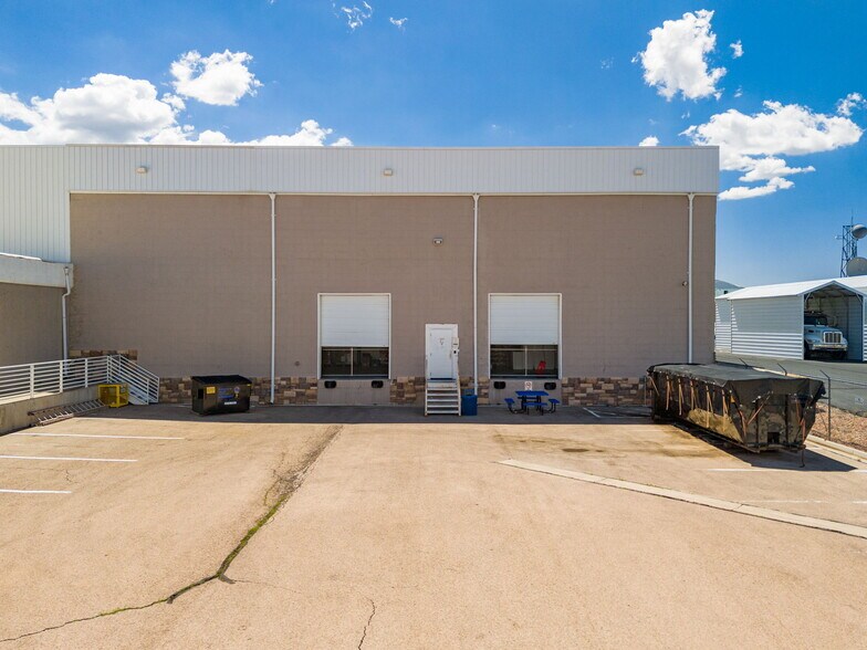 More Photos Of 2331 W Park Ave, Cedar City Distribution For Sale