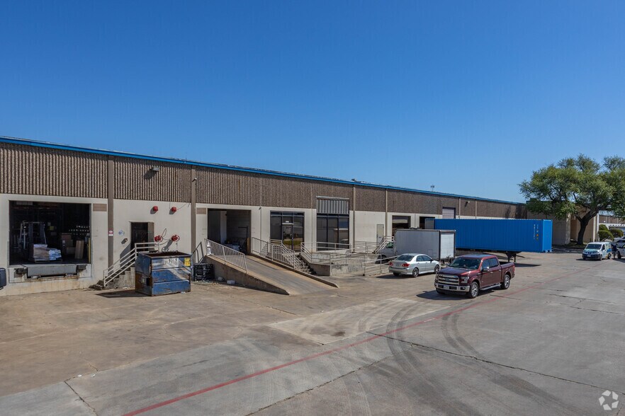 More Photos Of 8784-8798 Westpark Dr, Houston Warehouse For Lease