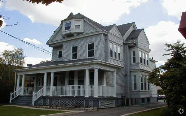 Primary Photo Of 298 Union St, Hackensack Office For Lease