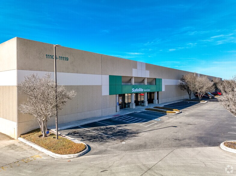 More Photos Of 11105-11119 Landmark 35 Dr, San Antonio Warehouse For Lease