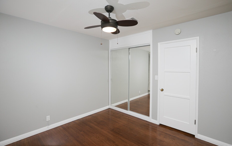 More Photos Of 456 N Batavia St, Orange Apartments For Sale