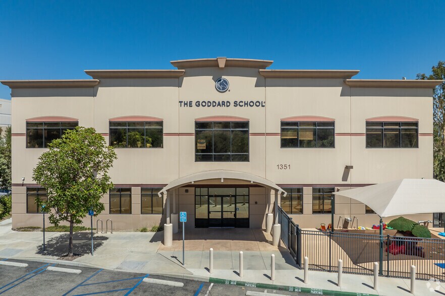 More Photos Of 1351 Calle Avanzado, San Clemente Office For Lease