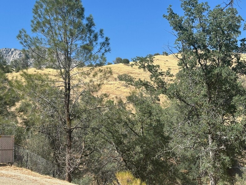 More Photos Of 1042 Evans Rd, Wofford Heights Manufactured Housing Mobile Home Park For Sale