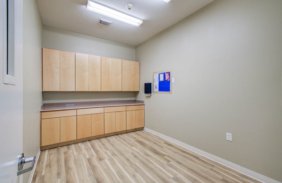 More Photos Of 19647 River Bottom Rd, Katy Daycare Center For Sale