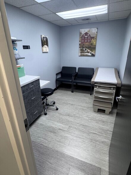 More Photos Of 1 St. Vincent Cir, Little Rock Medical For Sale