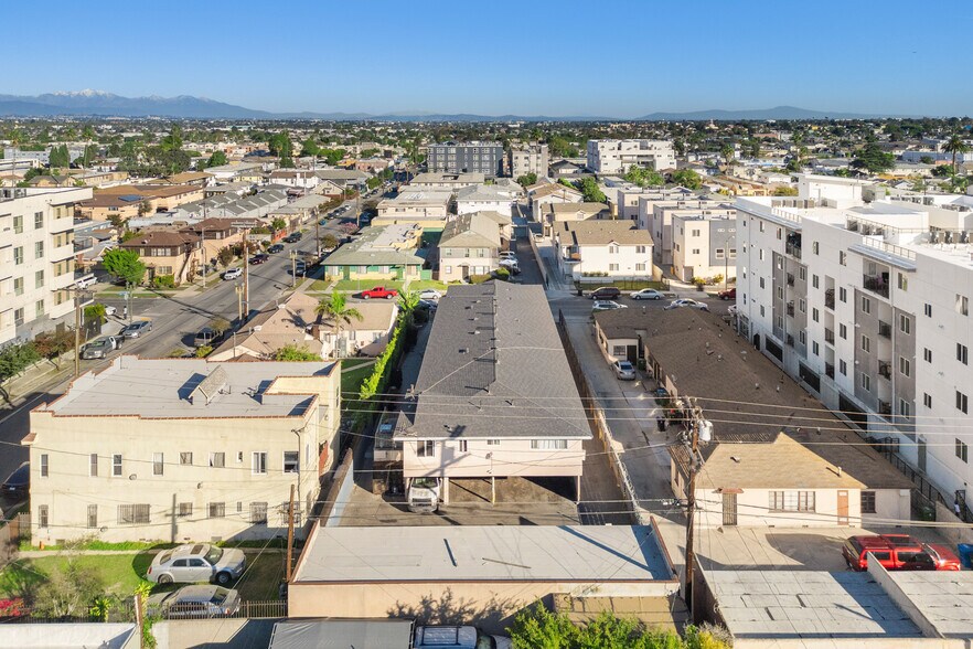 More Photos Of 6509 Brynhurst Ave, Los Angeles Apartments For Sale