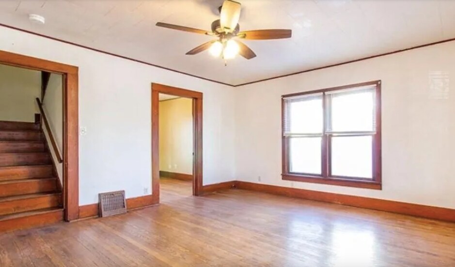 More Photos Of 733 5th Ave, Marion Multifamily For Sale