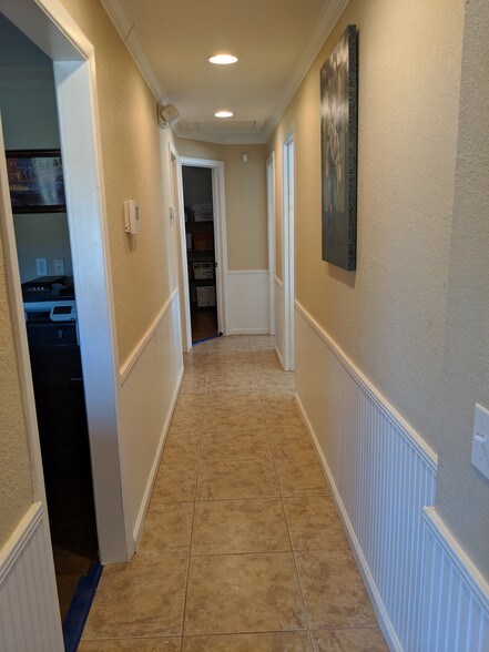 More Photos Of 6232 Madison St, New Port Richey Office For Sale