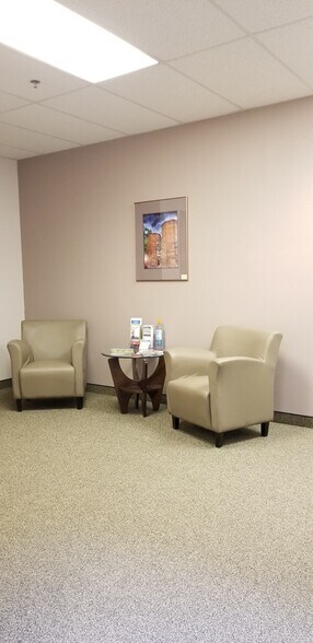 More Photos Of 300 Stafford Ln, Delta Storefront Retail Office For Lease