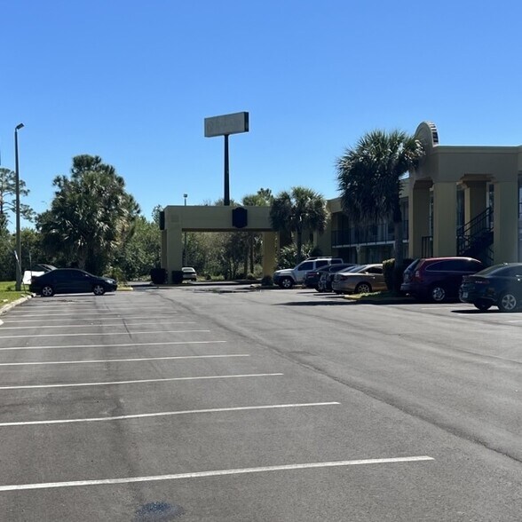 More Photos Of 900 Friday Rd, Cocoa Hotel For Sale