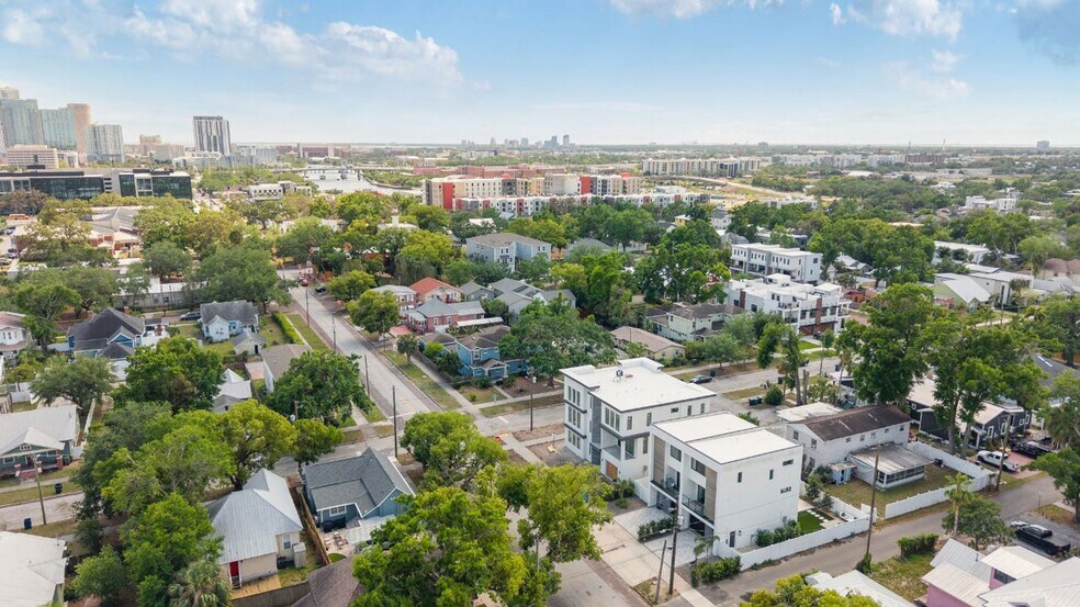 More Photos Of 105 W Columbus Dr, Tampa Office Residential For Sale