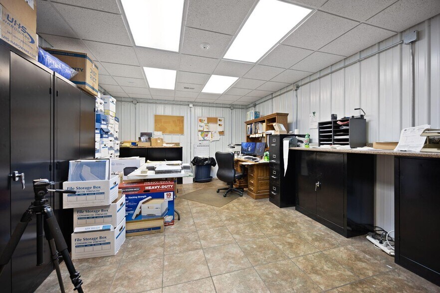 More Photos Of , Eubank Industrial For Sale