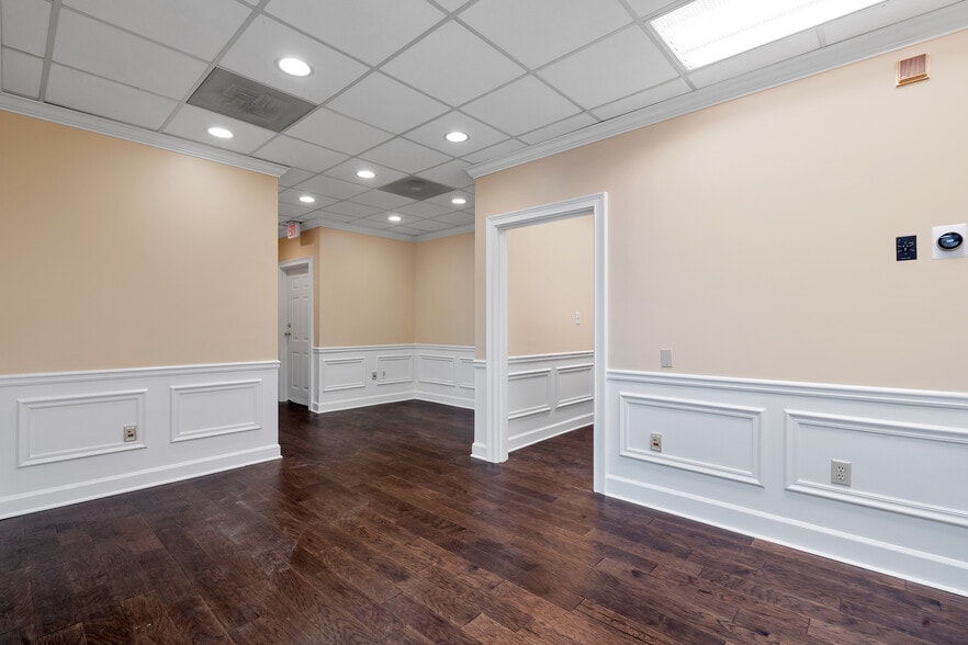 More Photos Of 7000 Peachtree Dunwoody Rd NE, Atlanta Office For Lease